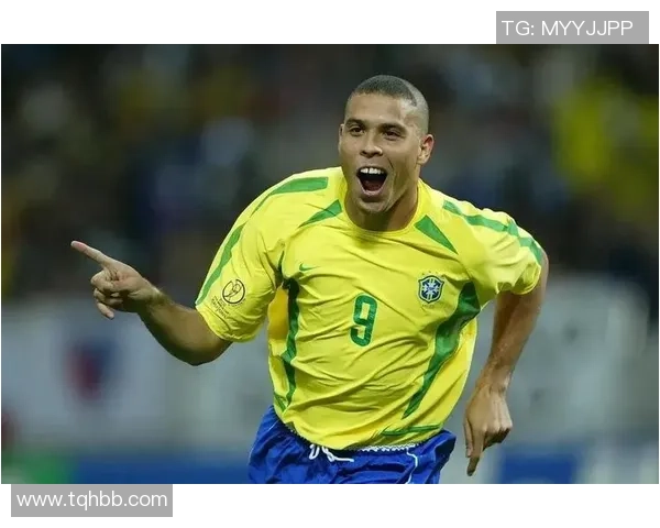 世界足球明星中身高超过一米八的顶级球员盘点与他们的精彩表现分析